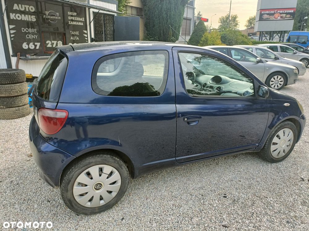 Toyota Yaris - 5
