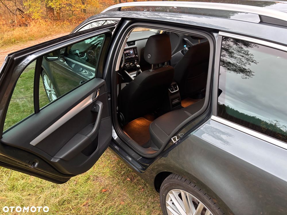 Skoda Octavia 2.0 TDI Style - 8