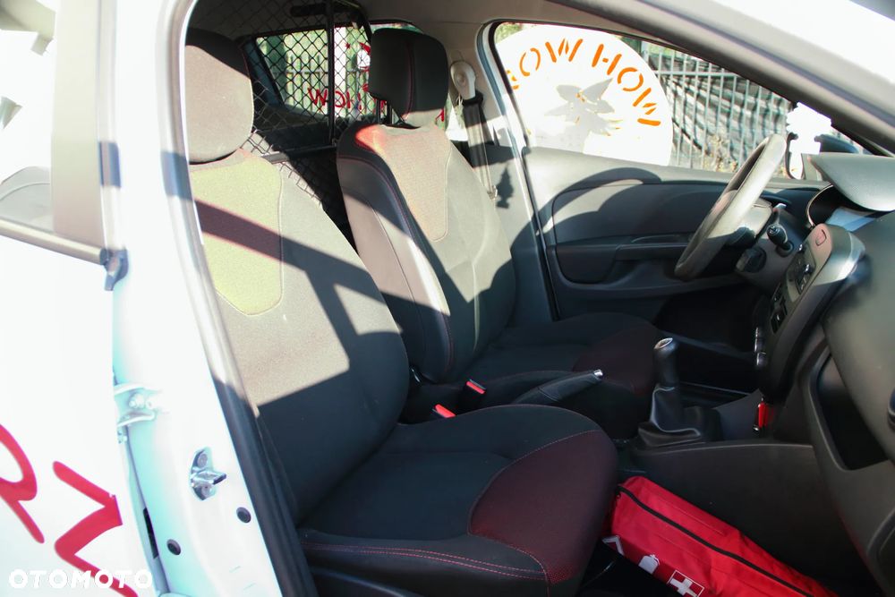 Renault Clio 1.2 16V Authentique - 9