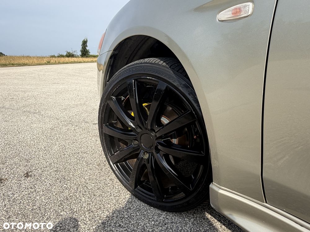 Mitsubishi Lancer 2.0 DI-D Instyle - 15