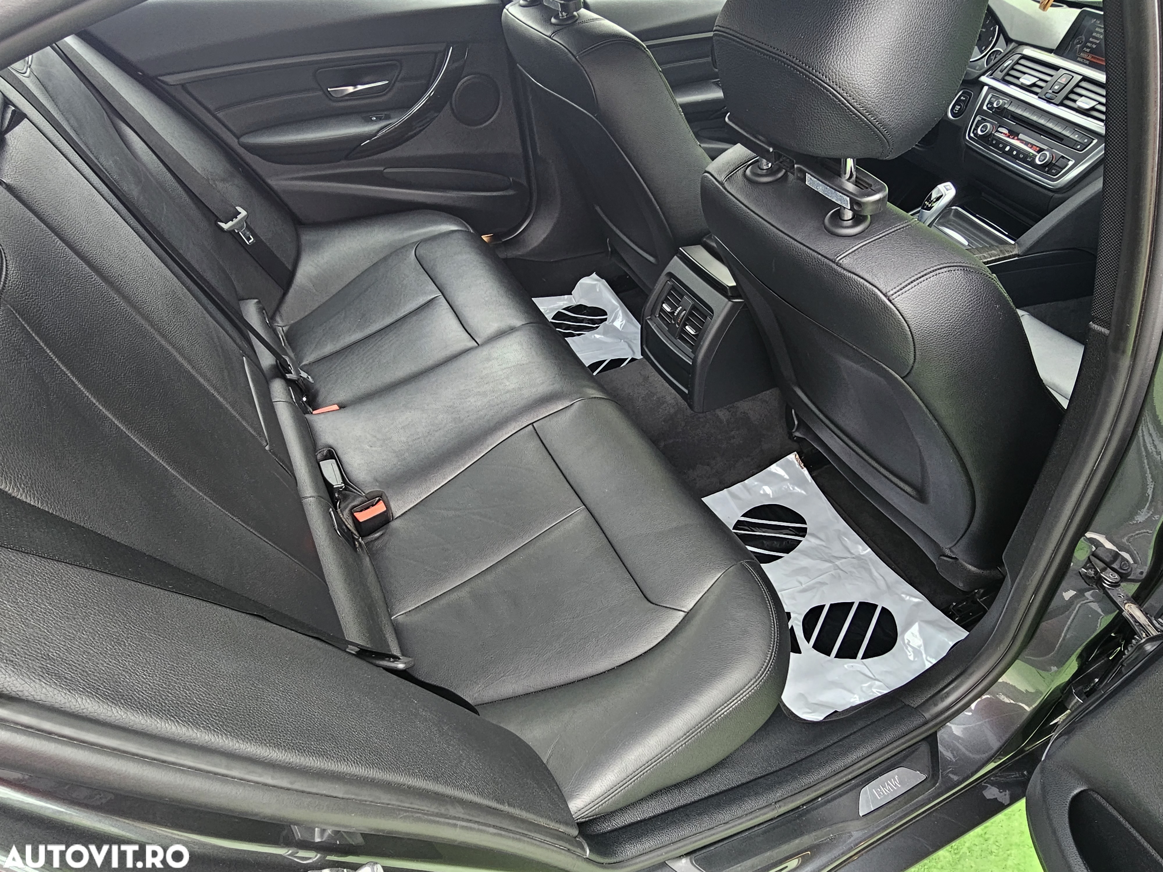 BMW Seria 3 - 16