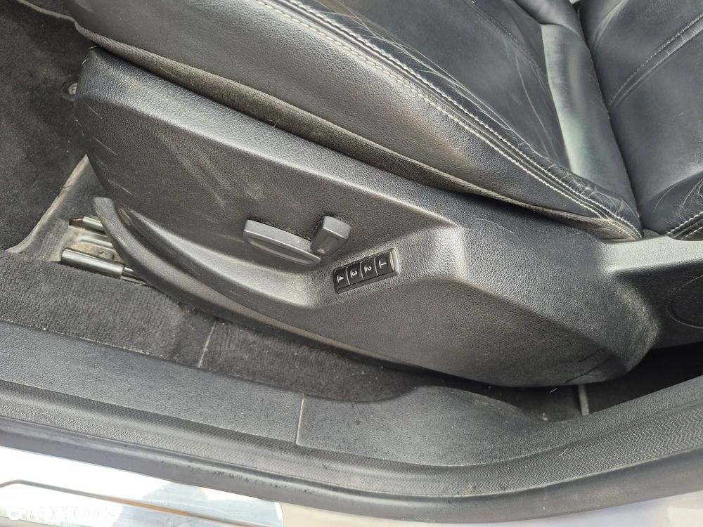 Ford S-Max 2.0 TDCi DPF Titanium X - 11