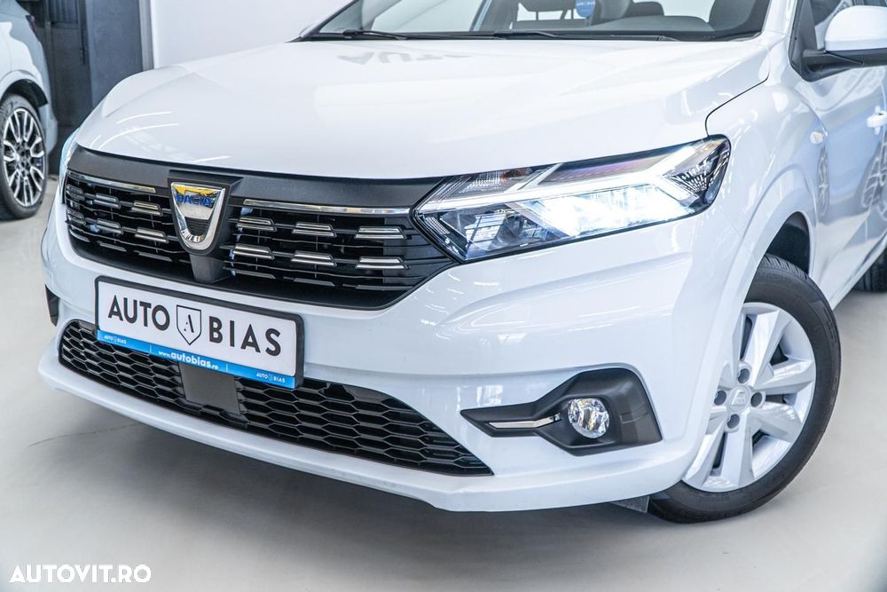 Dacia Logan TCe 90 CVT Journey - 10