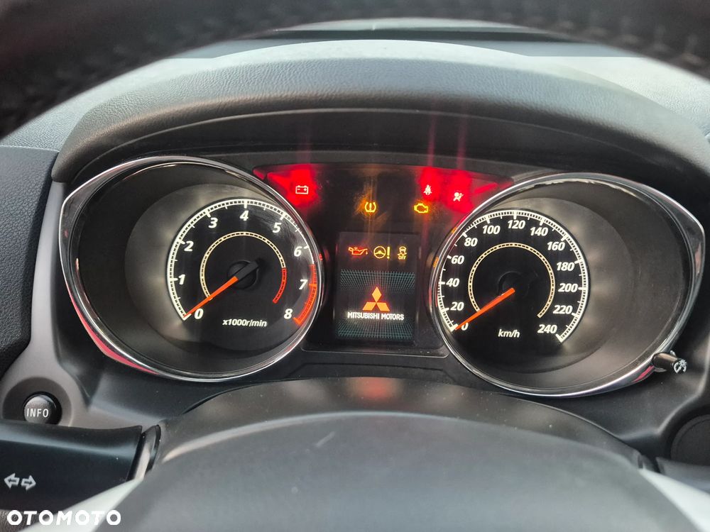Mitsubishi ASX 1.6 2WD - 23