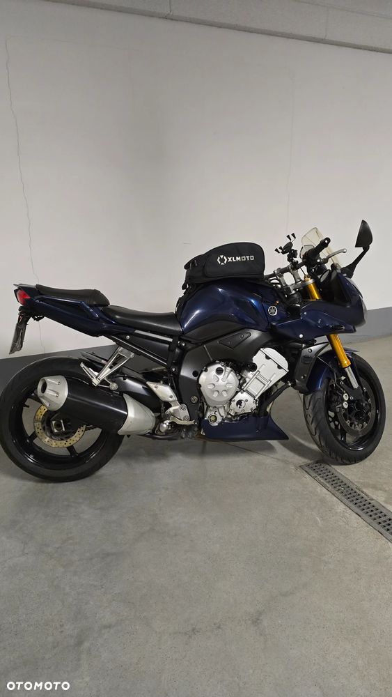 Yamaha FZ - 2