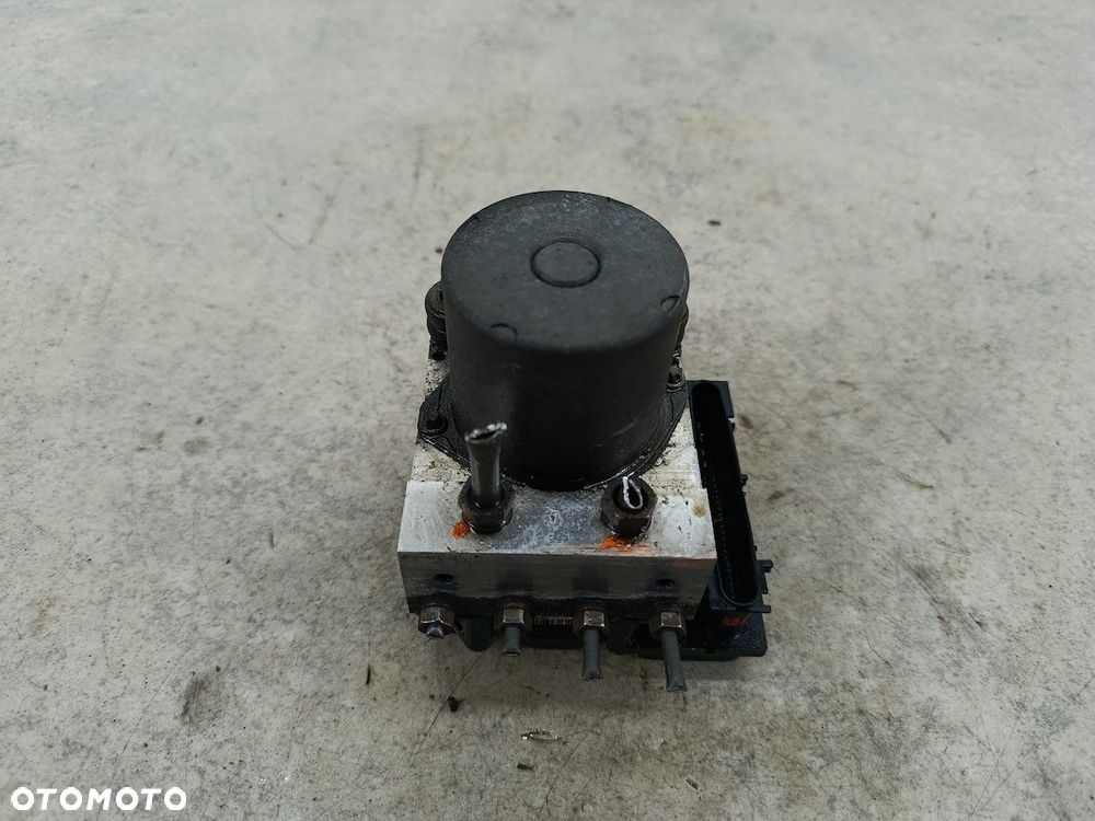 POMPA ABS TOYOTA COROLLA VERSO II 0265234222 0265950412 BOSCH 2.2 D-4D - 1