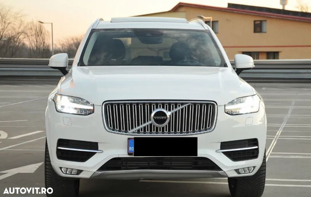 Volvo XC 90 - 2
