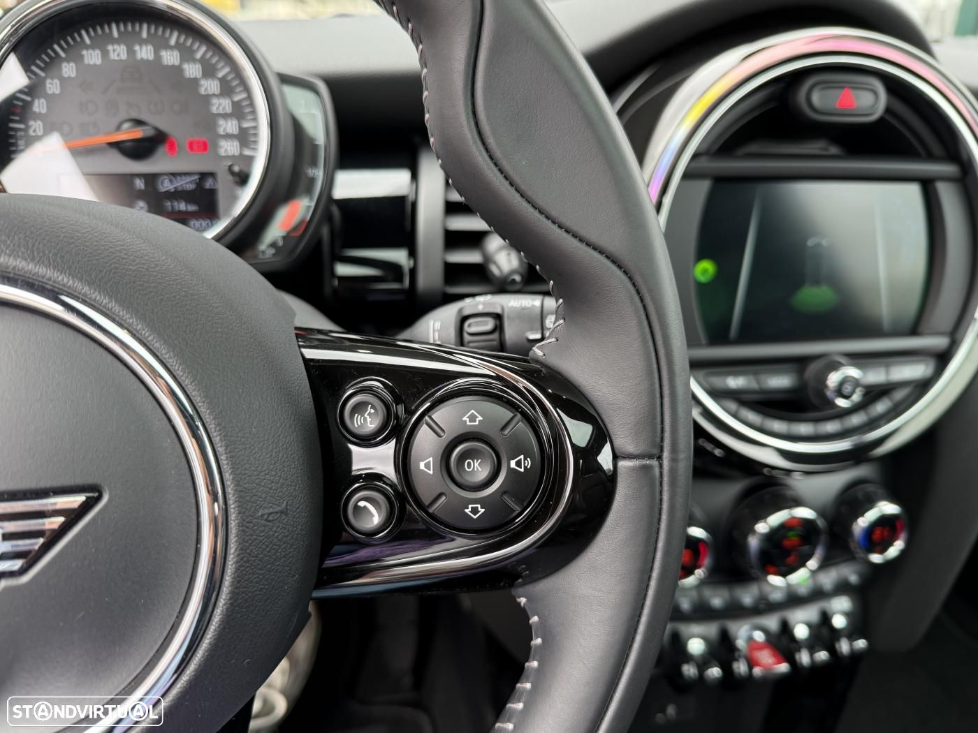MINI 3 Portas One Sport Edition - 24