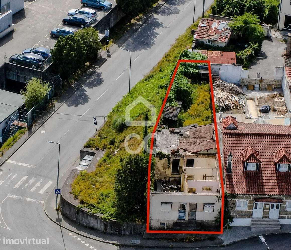 Moradia para Restauro Centro de Vila Nova de Famalicão - Grande imagem: 5/15