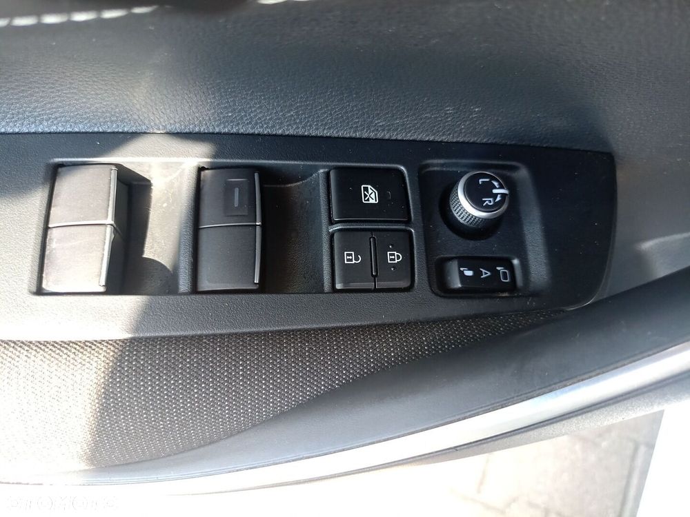 Toyota Corolla 1.8 Hybrid Comfort - 15