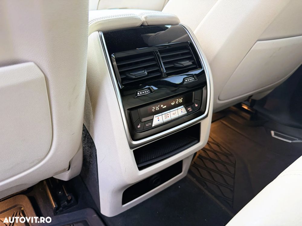 BMW X5 xDrive30d AT MHEV - 11