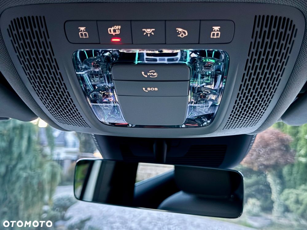 Mercedes-Benz GLA 200 Progressive - 30