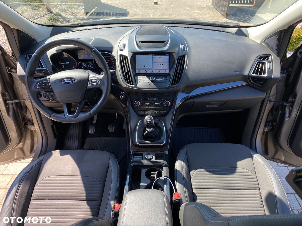 Ford Kuga 1.5 EcoBoost FWD Titanium ASS MMT6 - 17