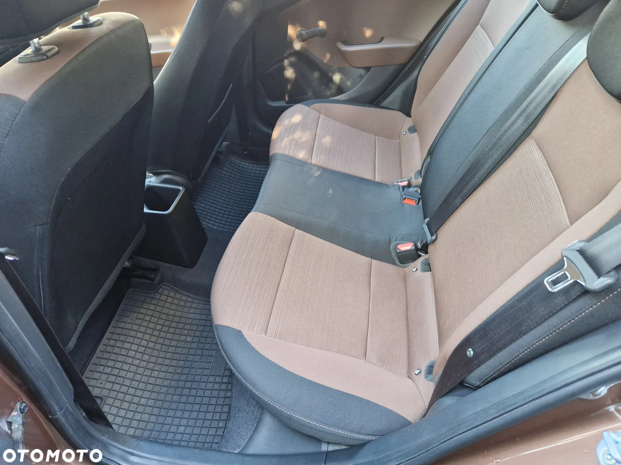 Hyundai i20 1.2 BlueDrive Comfort - 13