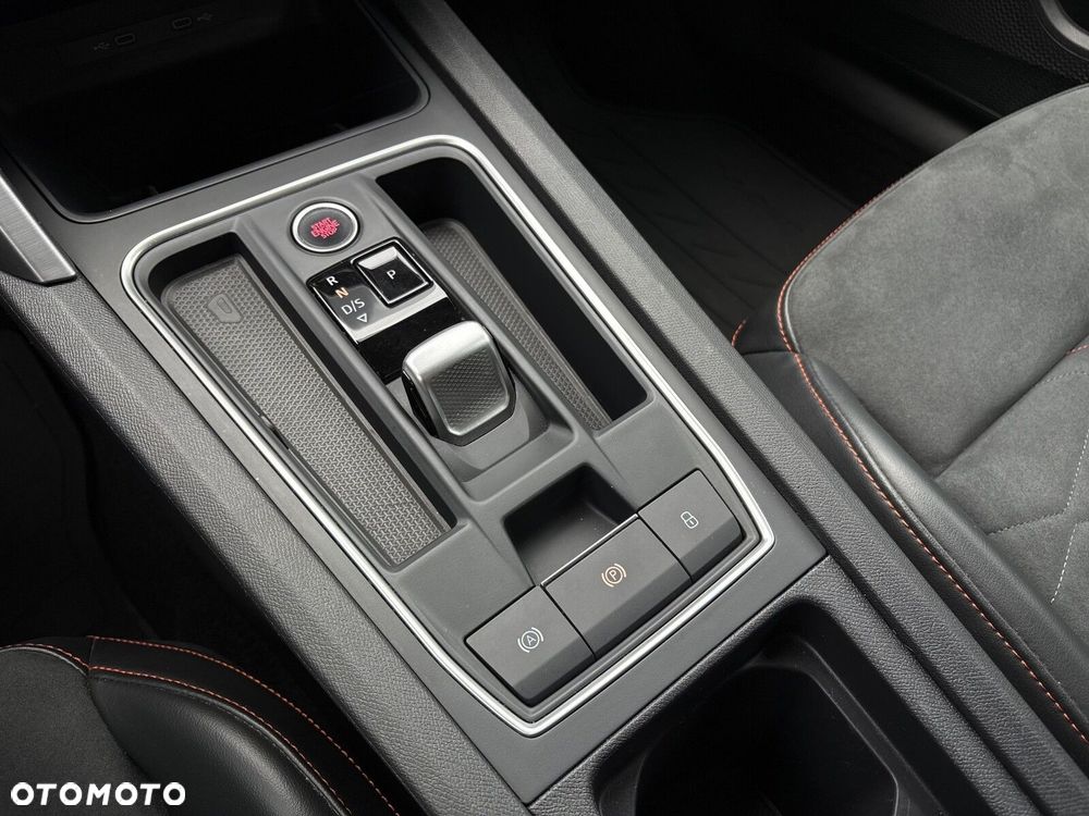 Seat Leon 1.5 eTSI FR DSG - 28