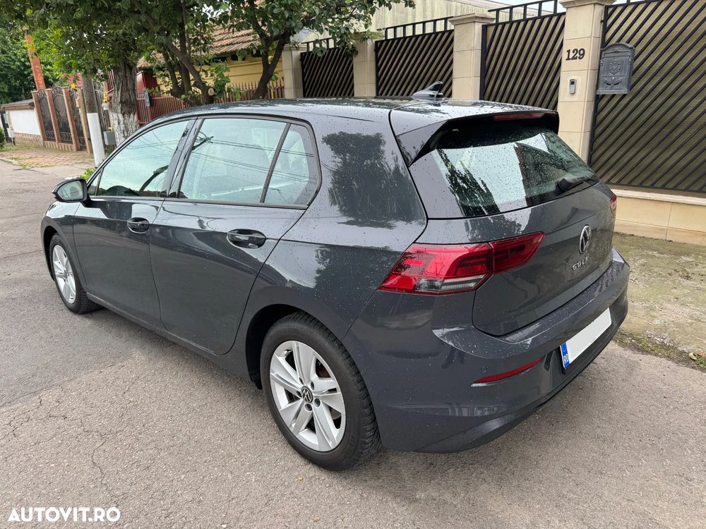 Volkswagen Golf - 5