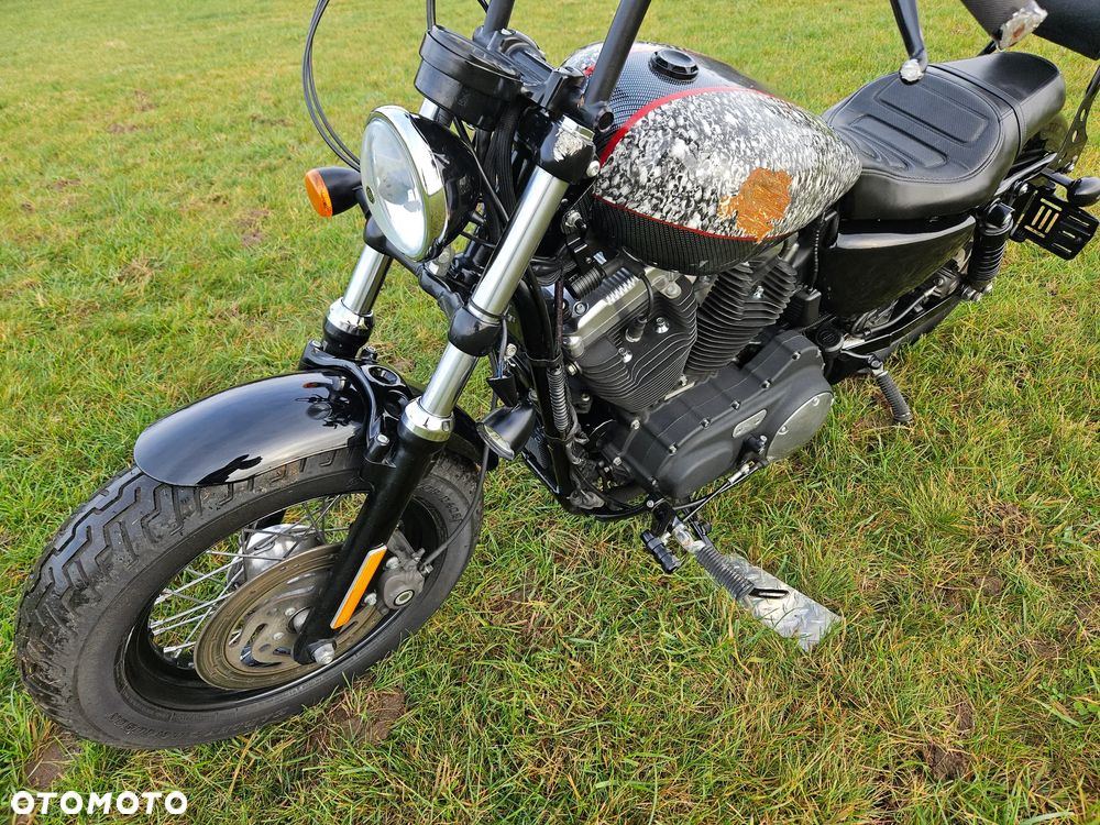 Harley-Davidson Sportster Forty-Eight - 11