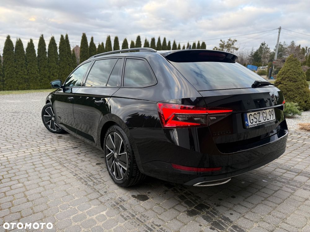 Skoda Superb 2.0 TDI Sportline DSG - 4