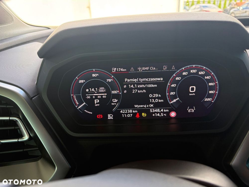 Audi Q4 e-tron - 6