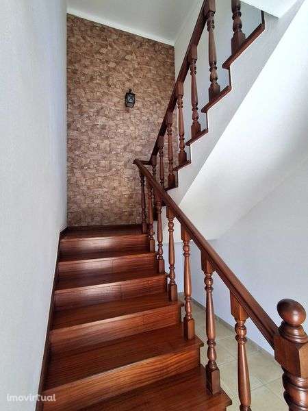 Arrenda-se Moradia T2 em Janas - Sintra - Grande imagem: 5/9