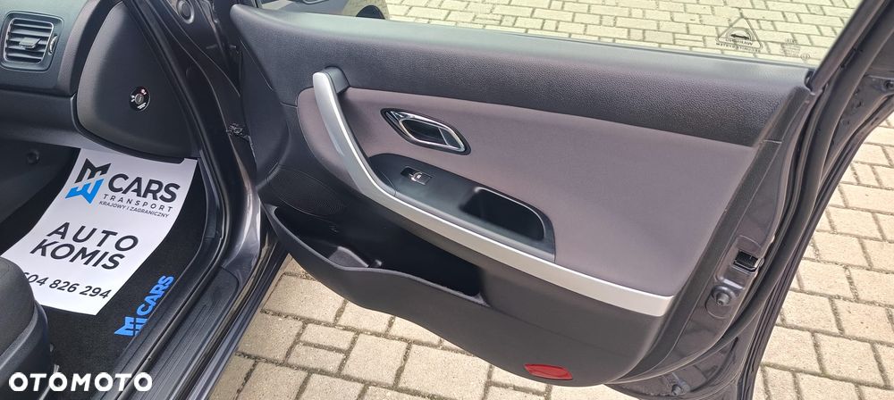 Kia Ceed - 36