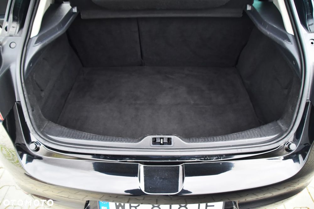 Renault Megane TCe 180 GT - 19