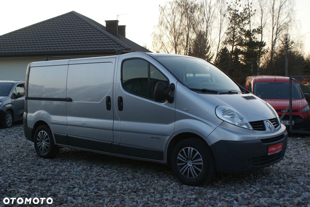 Opel Vivaro - 1