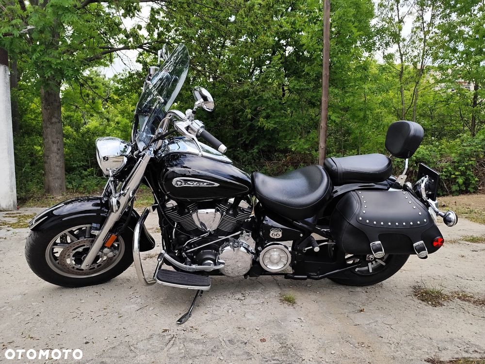 Yamaha Road Star - 2