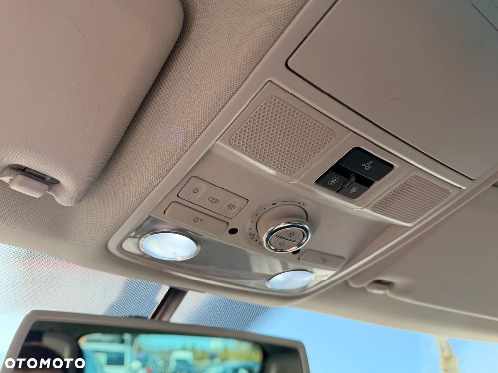 Volkswagen Tiguan 2.0 TSI 4Motion DSG Sport & Style - 25