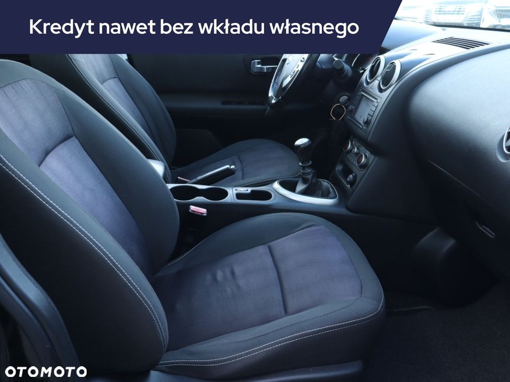 Nissan Qashqai+2 - 11