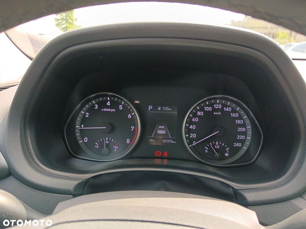 Hyundai i30 1.0 T-GDI Classic + DCT - 13