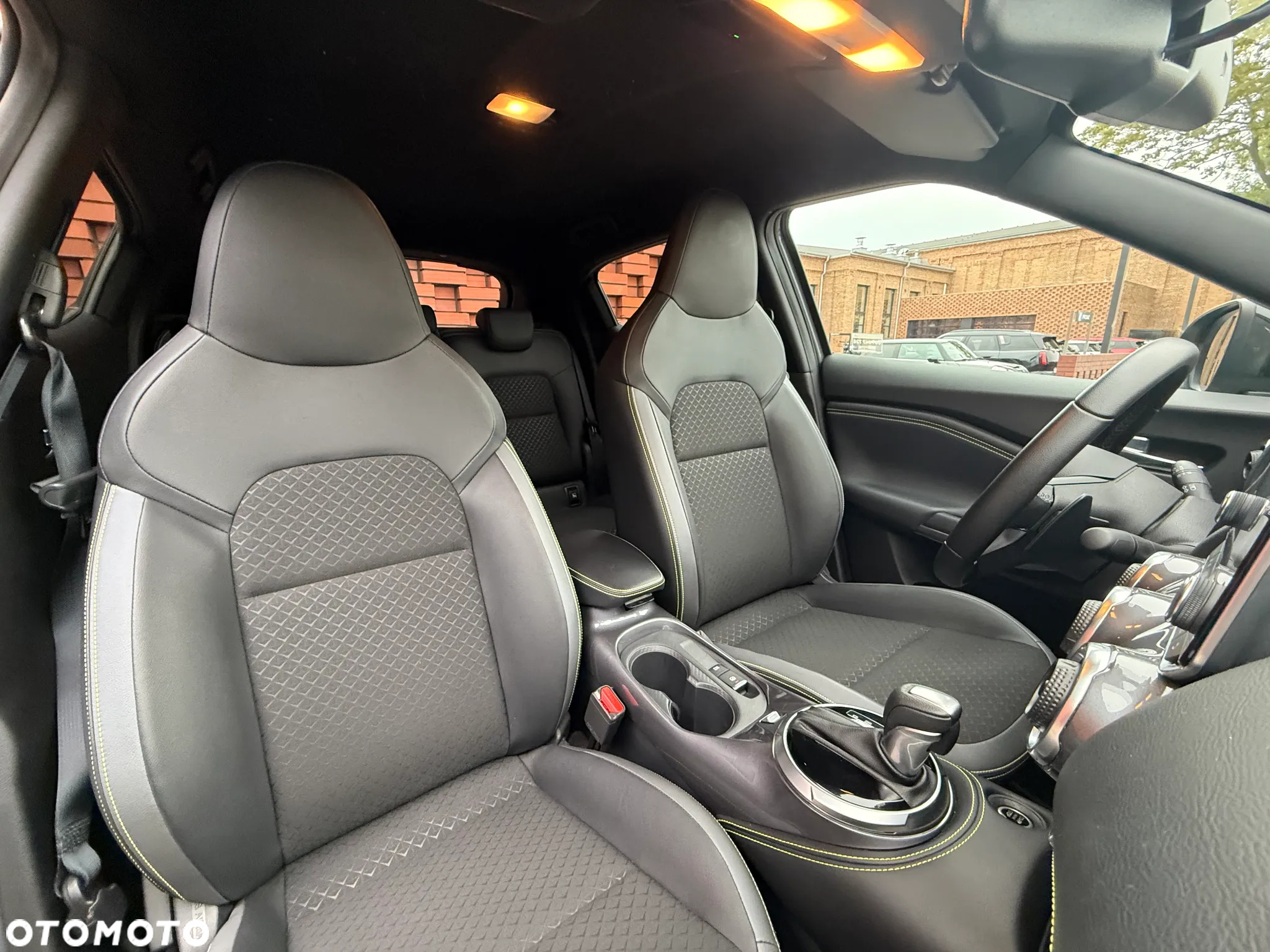 Nissan Juke 1.0 DIG-T Kiiro DCT - 18