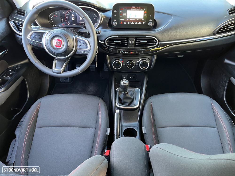 Fiat Tipo Cross 1.0 GSE T3 - 27