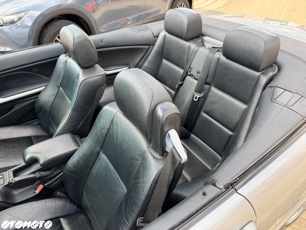 BMW Seria 3 318 Ci Edition Exclusive - 17