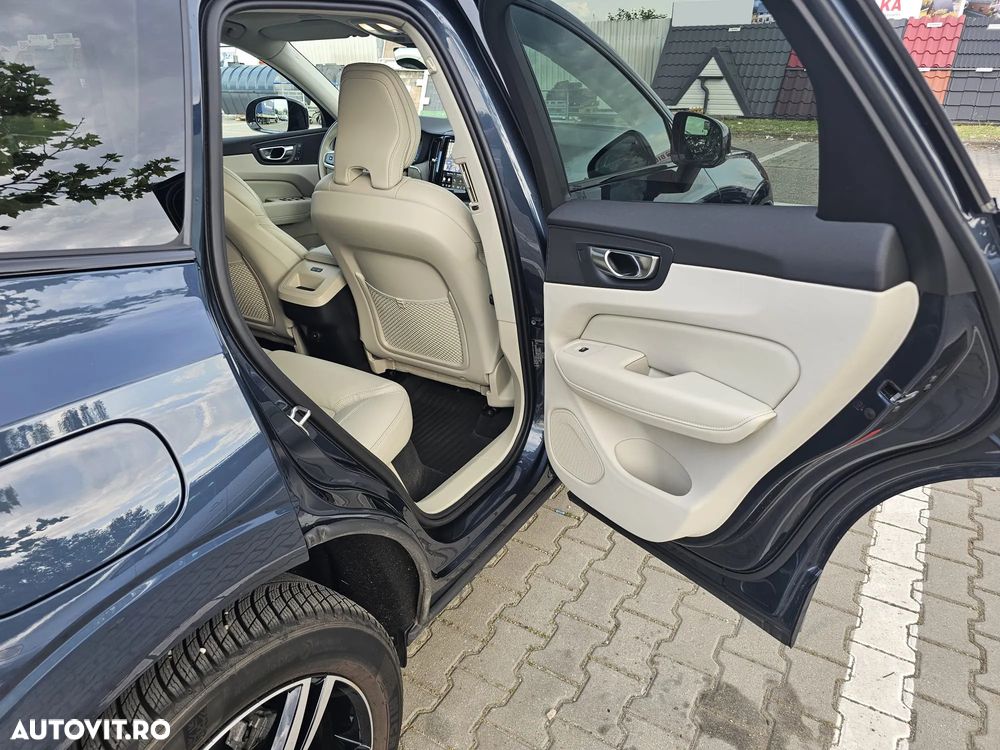 VOLVO XC60 2024 — imagine 20