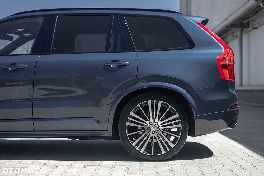 Volvo XC 90 T8 AWD Plug-In Hybrid Inscription 7os - 11