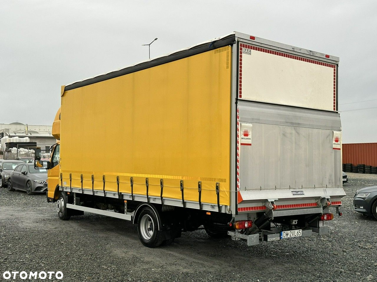 Mitsubishi Fuso Canter - 6