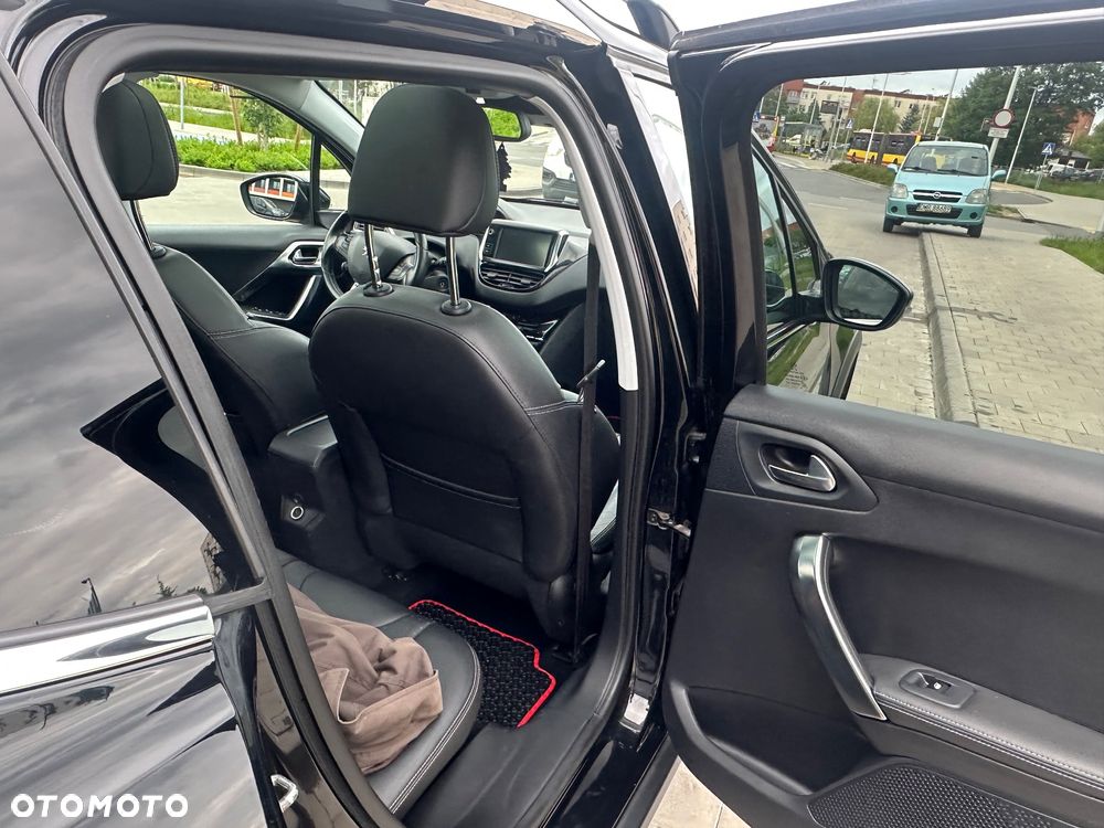 Peugeot 2008 1.6 BlueHDi Crossway S&S - 18