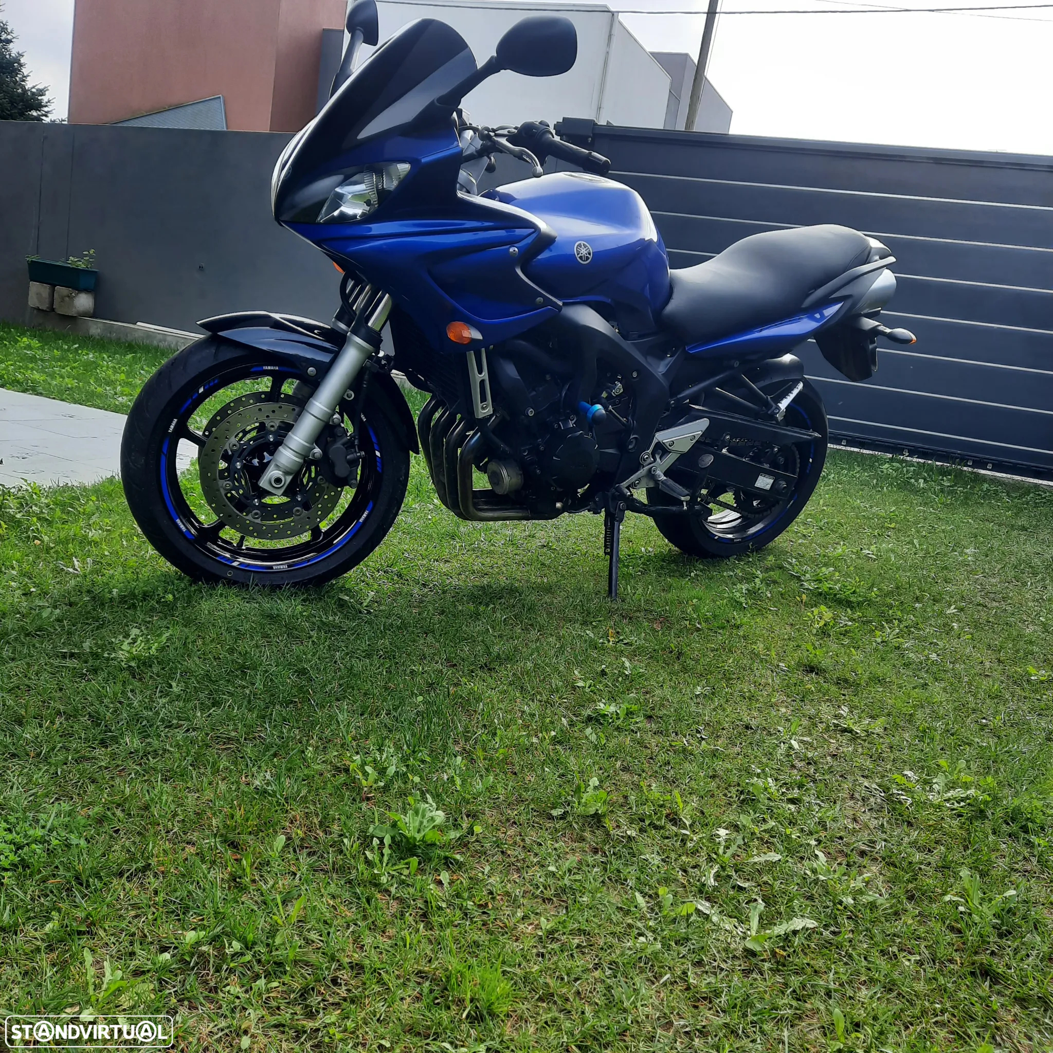 Yamaha FZS Fz6 S.1 - 5