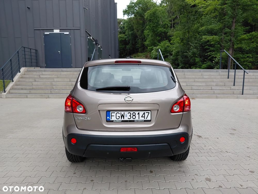 Nissan Qashqai 2.0 Tekna CVT - 24