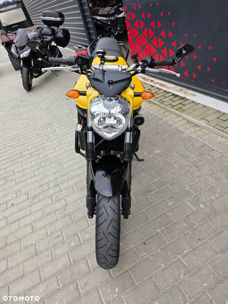 Yamaha FZ6 - 27