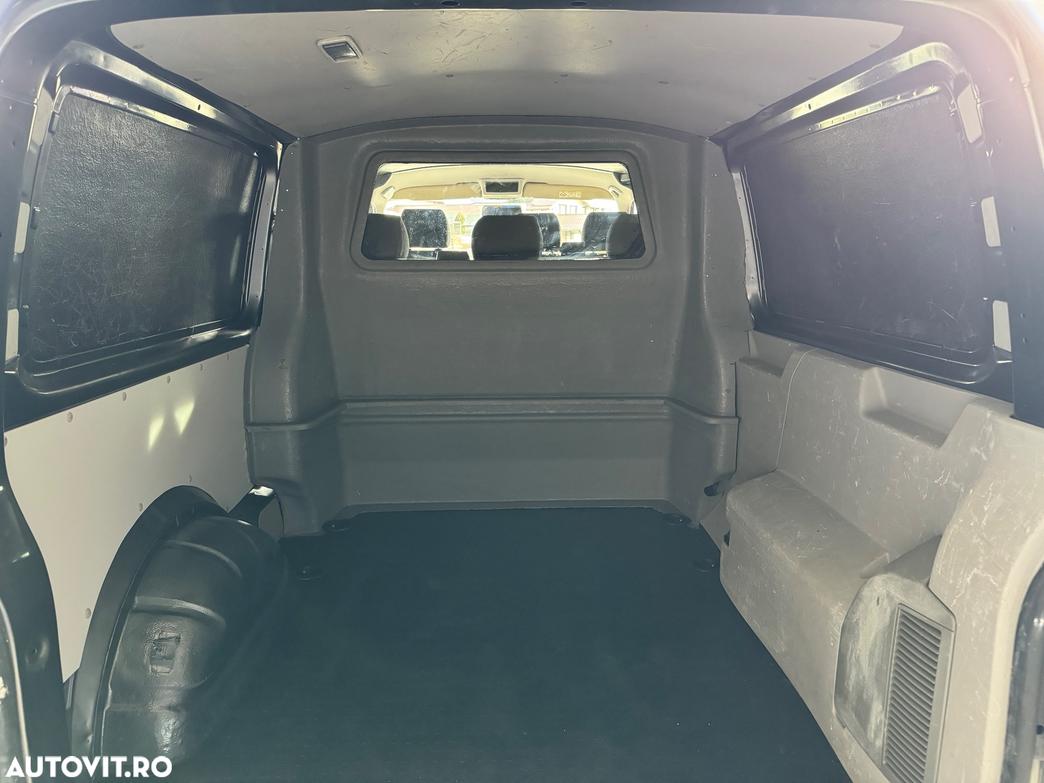 Volkswagen Transporter T6 Lang - 19