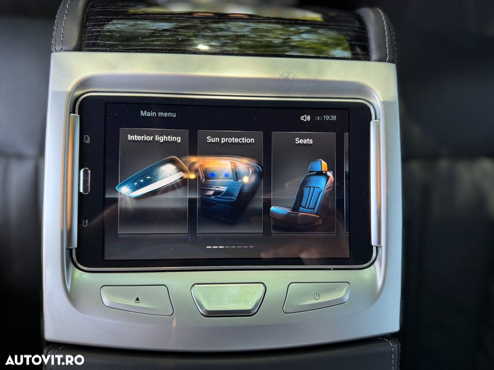 BMW Seria 7 750i xDrive Edition Exclusive - 20