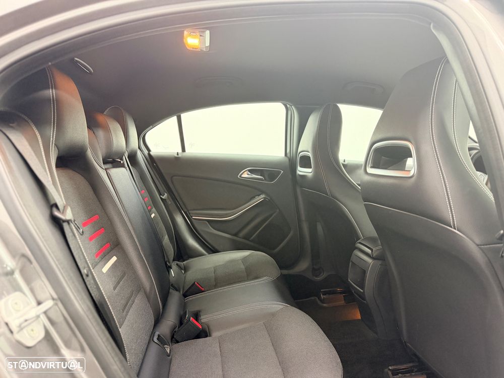 Mercedes-Benz A 180 d Urban - 19