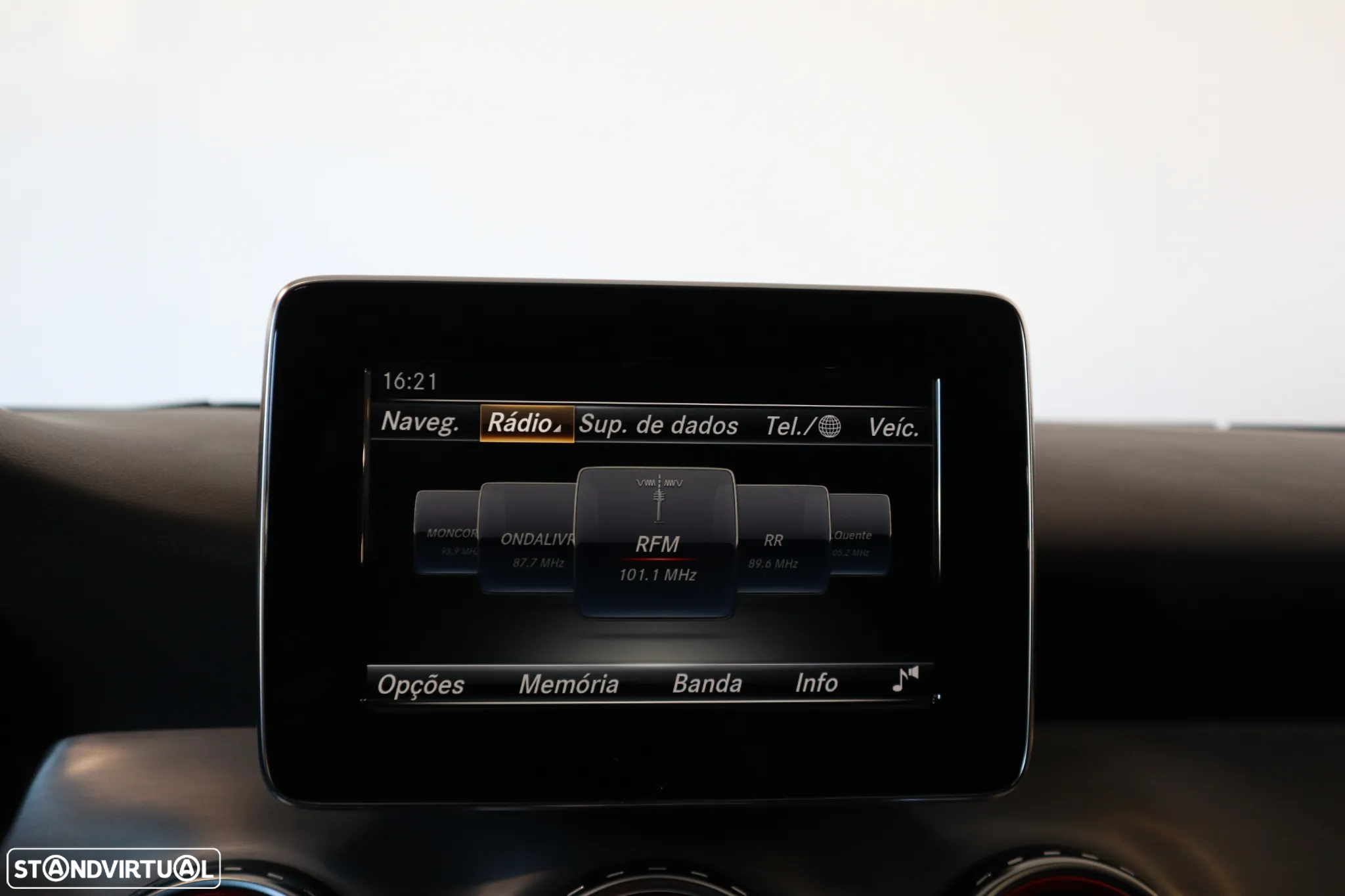 Mercedes-Benz GLA 180 (CDI) d AMG Line - 18