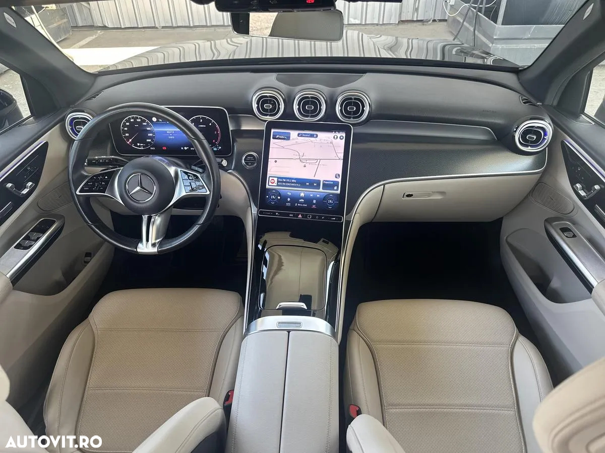 Mercedes-Benz GLC 220 d 4MATIC MHEV - 13