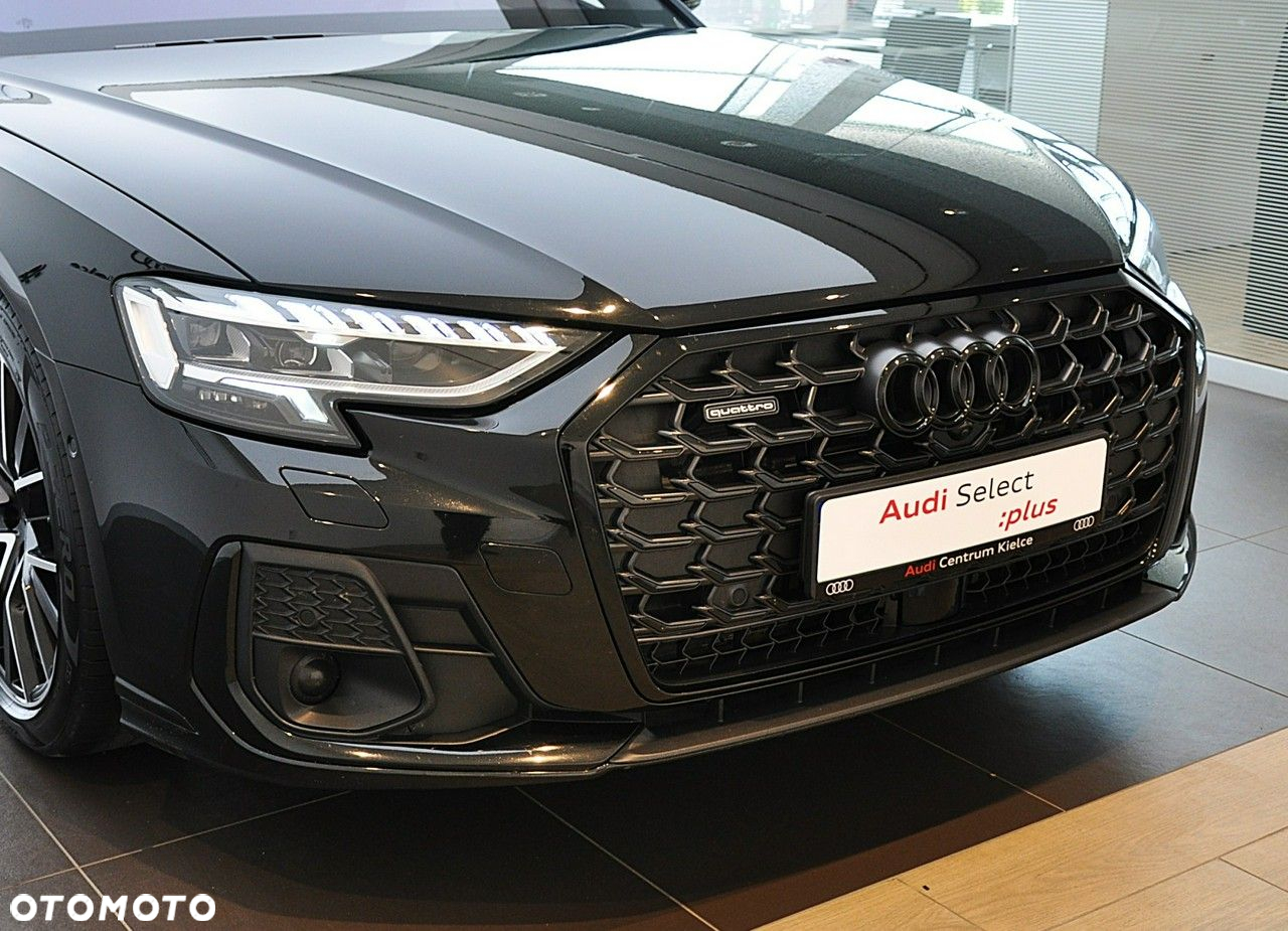 Audi A8 - 8