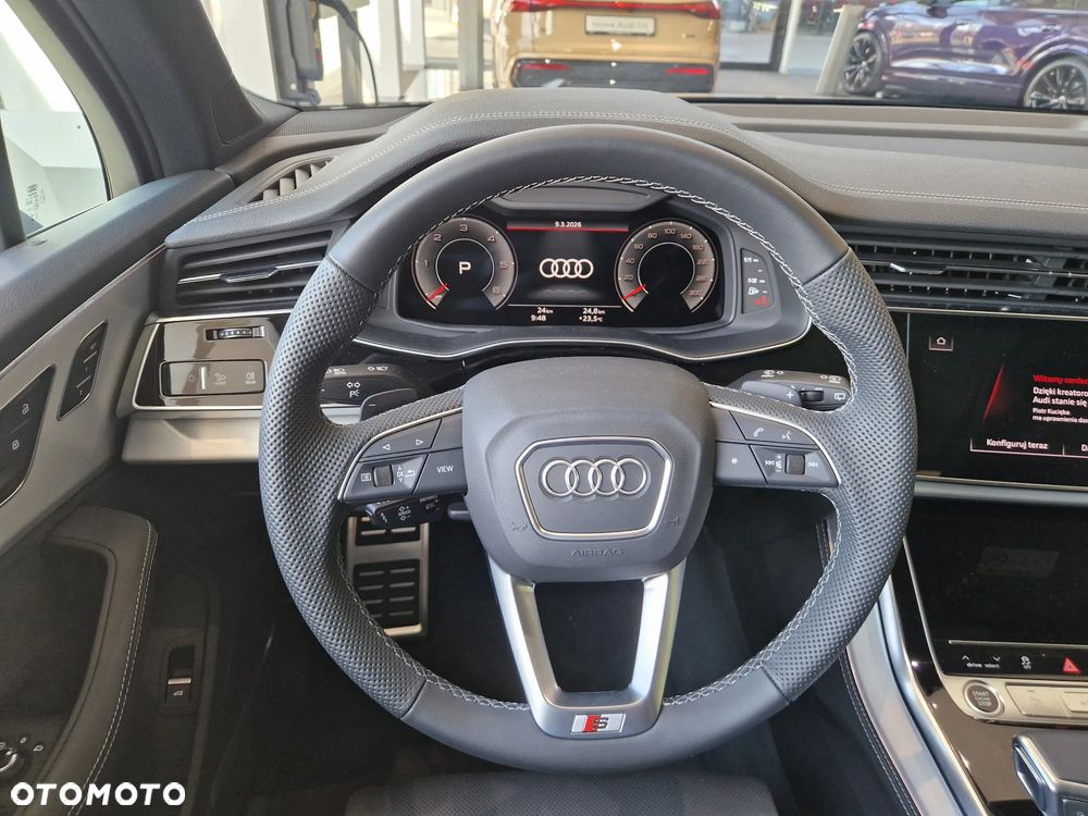 Audi Q7 - 10