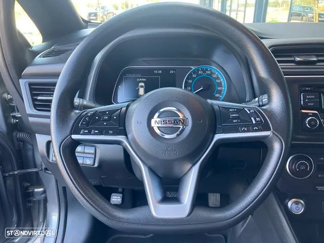 Nissan Leaf - 10