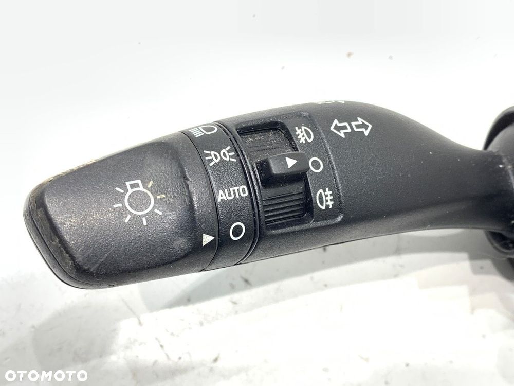 PRZEŁĄCZNIK ZESPOLONY  HYUNDAI i20 II (GB, IB) 2014 - 2022 1.2 62 kW [84 KM] benzyna 2014 - 2022 - 2